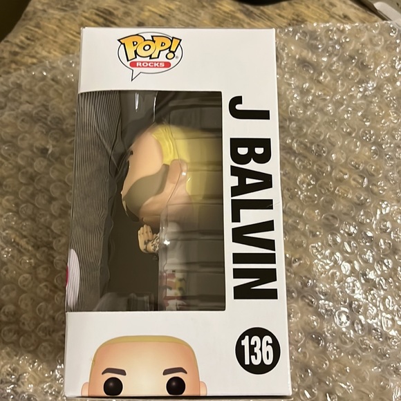 J Balvin Funko Pop! Figurine NEW Limited Edition acquired 2023 - Picture 2 of 8